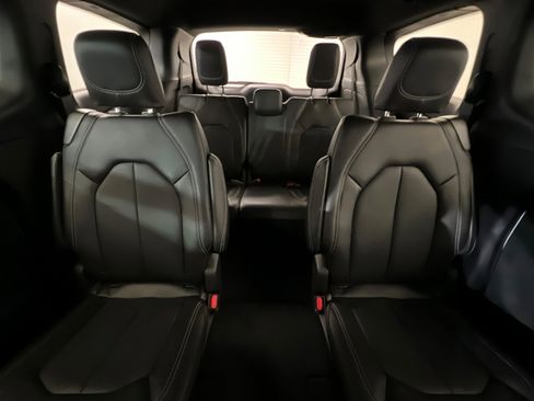 New 2026 Chrysler Pacifica Select w/ S Appearance Package image 25