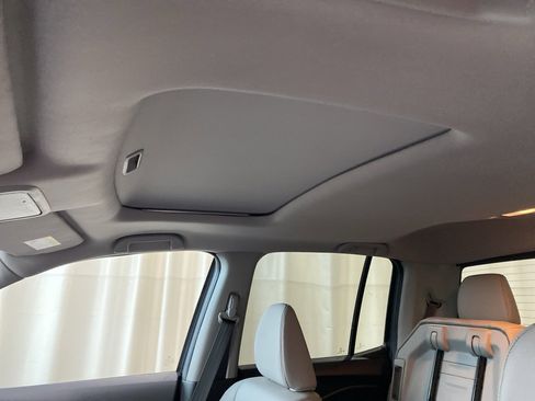 Used 2023 Honda Ridgeline RTL image 2