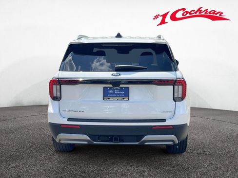 Certified 2025 Ford Explorer Platinum w/ LUX Leather Package AWD/4WD image 9