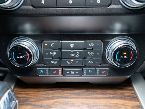 Used 2020 Ford F150 Lariat w/ Equipment Group 502A Luxury image 25