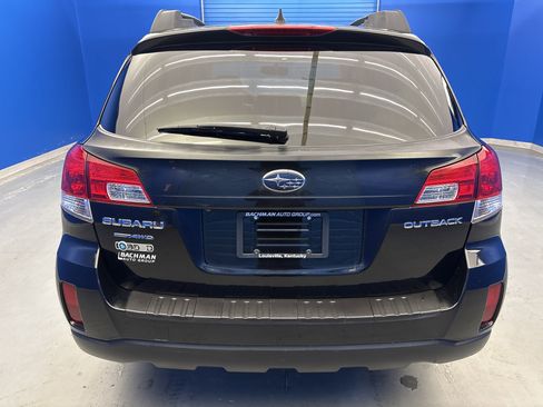 Used 2012 Subaru Outback 2.5i Limited w/ Moonroof Pkg image 6