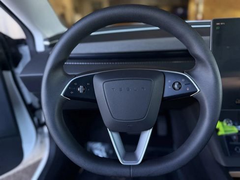Used 2024 Tesla Model 3 Long Range AWD/4WD image 21