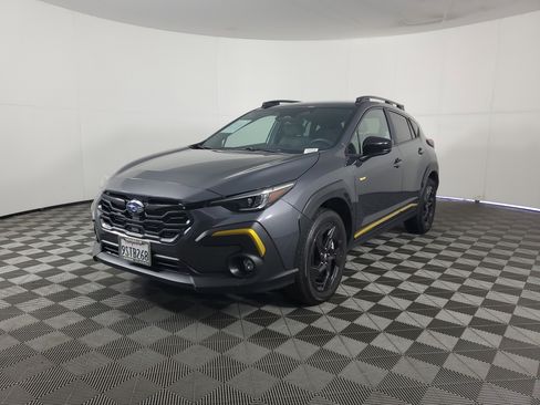 Used 2025 Subaru Crosstrek 2.5i Sport w/ Crosstrek Mirror Package image 8