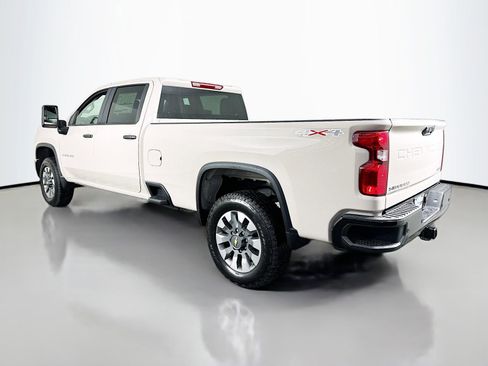 New 2026 Chevrolet Silverado 2500 Custom w/ Custom Value Package AWD/4WD image 5