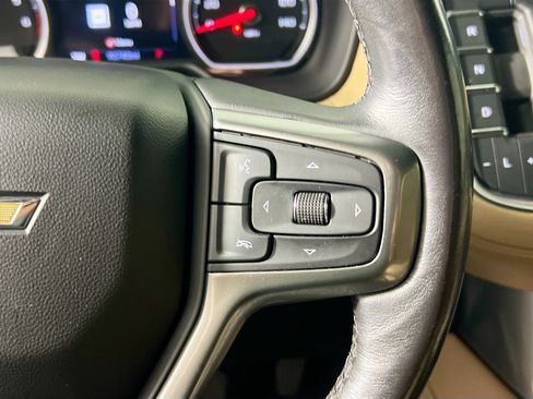 Used 2021 Chevrolet Tahoe Premier AWD/4WD image 19