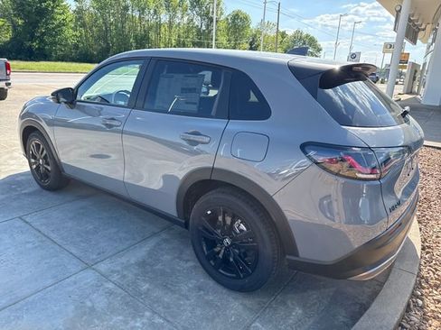 New 2026 Honda HR-V Sport image 3