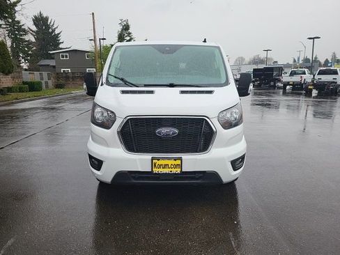 Used 2023 Ford Transit 350 XLT image 9