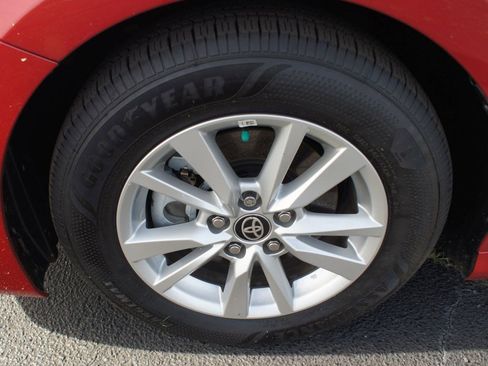 Used 2025 Toyota Camry LE w/ Convenience Package FWD image 25