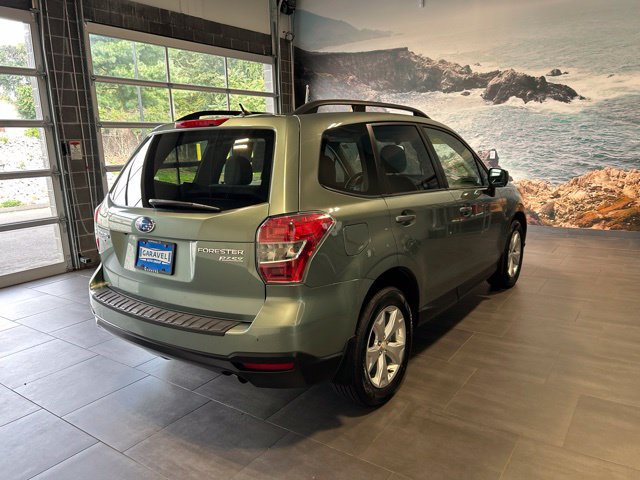 Used 2015 Subaru Forester 2.5i Premium w/ All-Weather Package AWD/4WD image 38