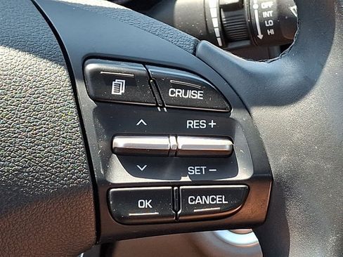 Used 2019 Hyundai Elantra Value Edition FWD image 21