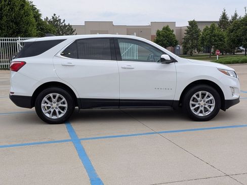 Used 2020 Chevrolet Equinox LT AWD/4WD image 5
