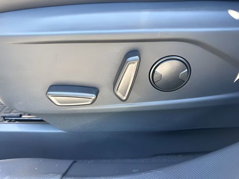 Used 2025 Ford Mustang Mach-E Select w/ Comfort Package Lite image 10