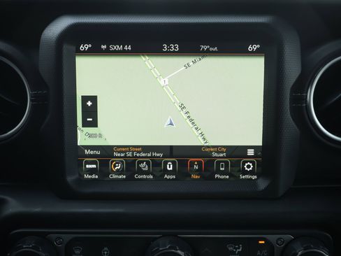 Used 2023 Jeep Wrangler Unlimited Sahara w/ Cold Weather Group image 13