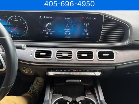 Used 2021 Mercedes-Benz GLS 450 4MATIC image 23