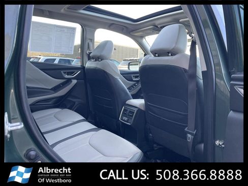 Used 2023 Subaru Forester Limited AWD/4WD image 17