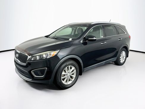 Used 2016 Kia Sorento LX FWD image 3