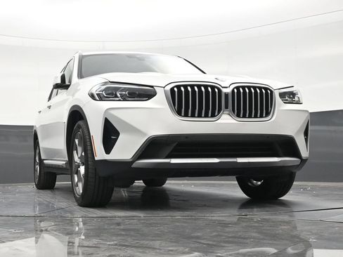 Used 2024 BMW X3 xDrive30i AWD/4WD image 26