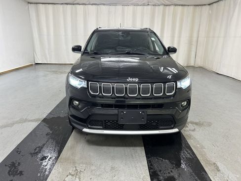 Used 2022 Jeep Compass Limited AWD/4WD image 3