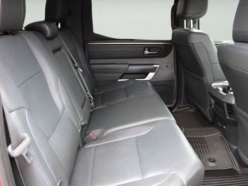 Used 2024 Toyota Tundra Platinum AWD/4WD image 24
