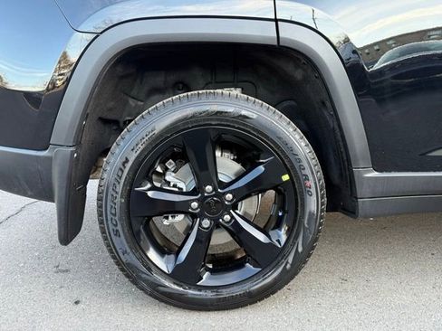 New 2026 Jeep Grand Cherokee Limited w/ Limited Altitude Package image 18