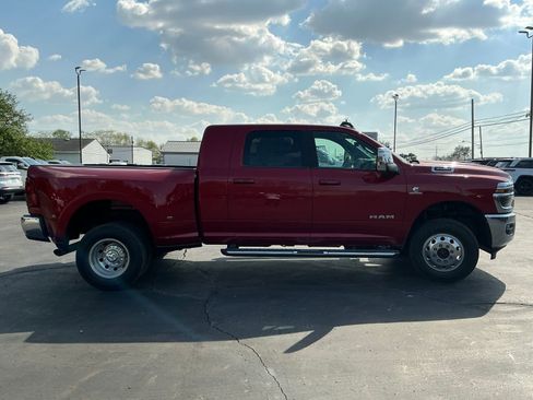 New 2026 RAM 3500 Laramie w/ Towing Technology Group AWD/4WD image 8