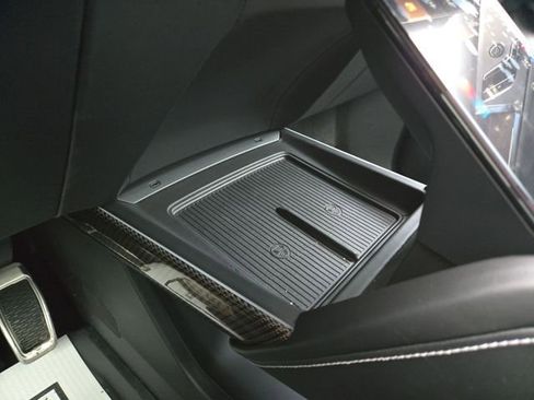 New 2026 Cadillac Vistiq Sport image 23