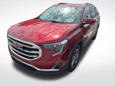 Used 2018 GMC Terrain SLT w/ Infotainment Package II image 2