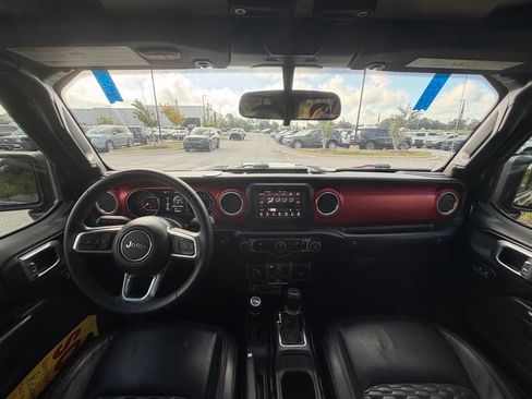 Used 2021 Jeep Gladiator Rubicon w/ Safety Group AWD/4WD image 30