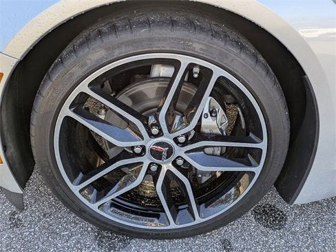 Used 2015 Chevrolet Corvette Stingray Coupe w/ 2LT Preferred Equipment Group image 11