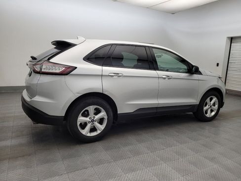 Used 2017 Ford Edge SE FWD image 10