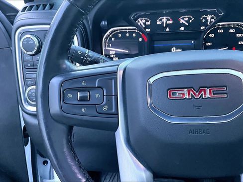Used 2020 GMC Sierra 1500 SLE w/ SLE Value Package image 22