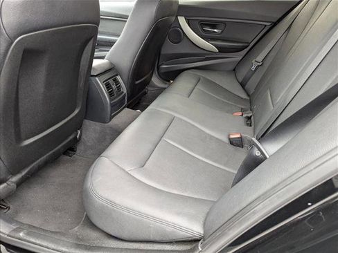 Used 2017 BMW 320i 320i image 13