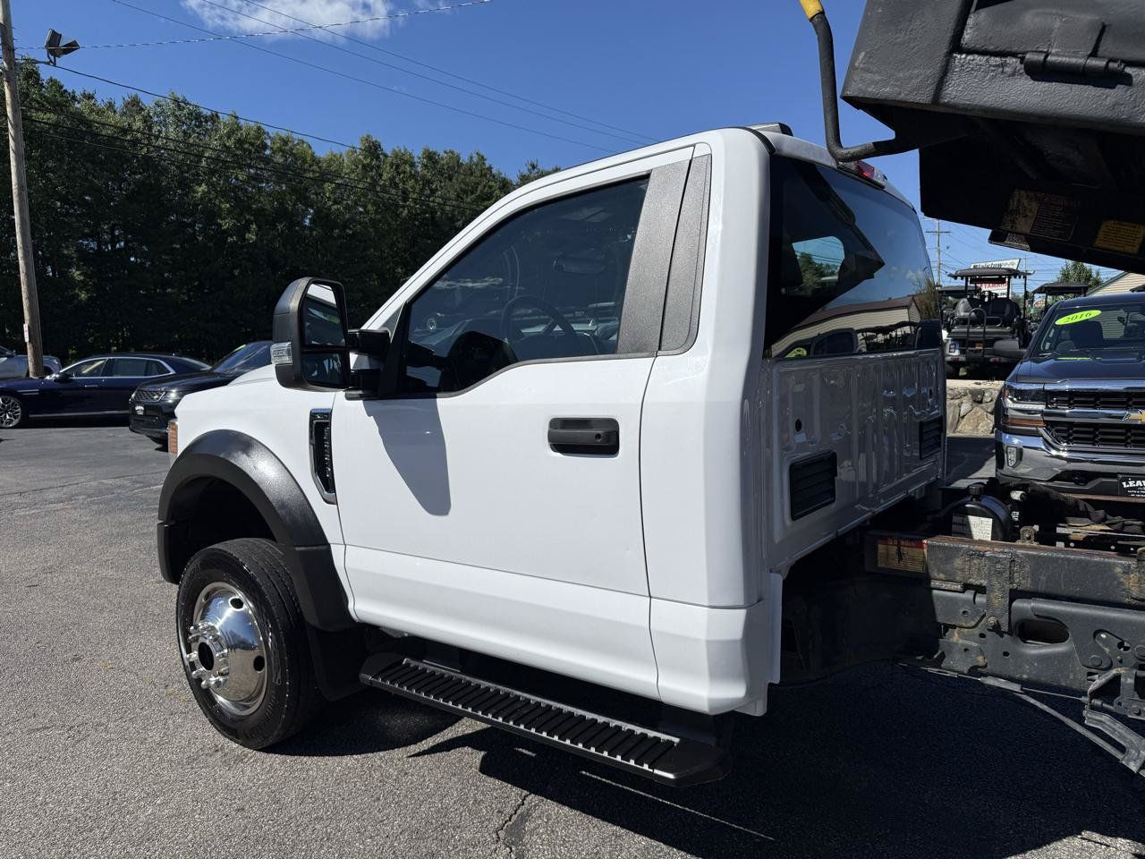 Used 2020 Ford F550 4x4 Regular Cab Super Duty w/ Power Equipment Group image 8