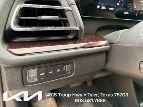 Used 2024 Chevrolet Traverse RS w/ LPO, Floor Liner Package AWD/4WD image 16