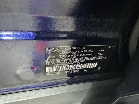 Used 2019 Toyota RAV4 XLE image 36