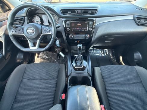 Used 2021 Nissan Rogue Sport S FWD image 15