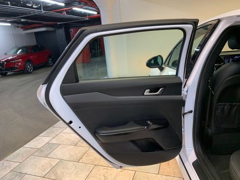 Used 2023 Kia K5 GT-Line AWD/4WD image 42