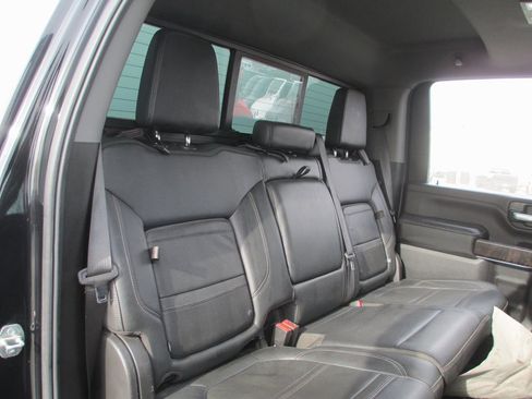 Used 2022 GMC Sierra 2500 Denali w/ Denali Ultimate Package image 23