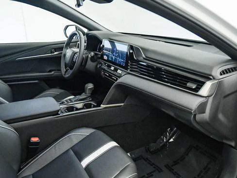 Used 2025 Toyota Camry SE w/ Multimedia Upgrade Package FWD image 16