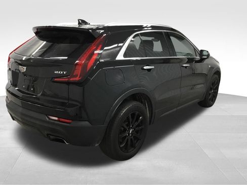 Used 2019 Cadillac XT4 Luxury w/ Cold Weather Package AWD/4WD image 29