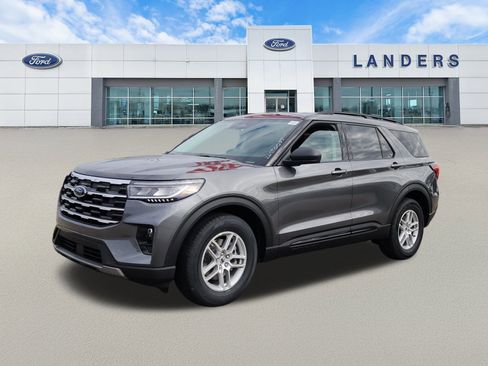 New 2026 Ford Explorer Active w/ Active Comfort Package image 5