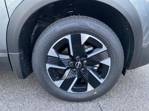 New 2026 Nissan Kicks SV image 28