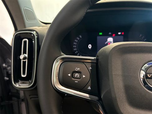 New 2026 Volvo XC40 B5 Core w/ Protection Package Premier image 13