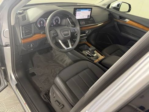 Certified 2023 Audi Q5 2.0T Premium Plus AWD/4WD image 11