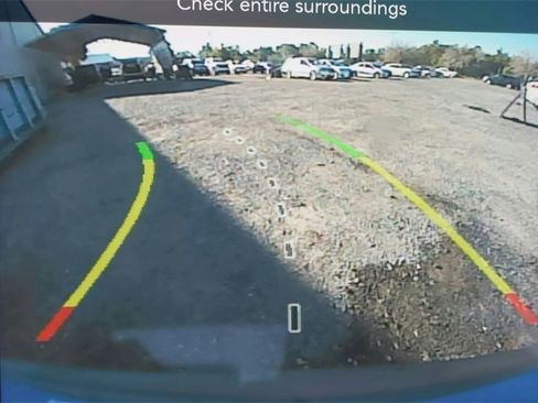 Used 2022 Jeep Cherokee Trailhawk image 24