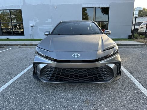 Used 2025 Toyota Camry SE w/ Multimedia Upgrade Package FWD image 11
