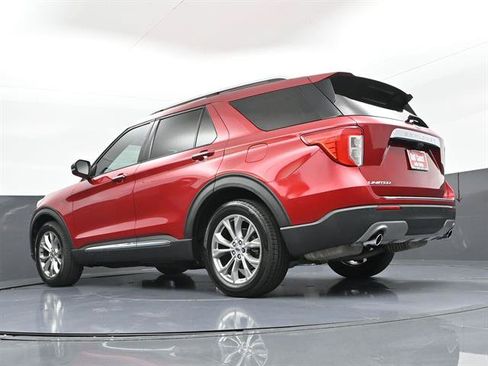 Used 2022 Ford Explorer Limited w/ Equipment Group 301A RWD image 35