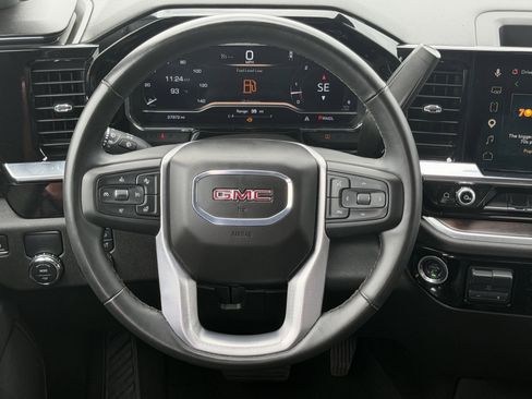 Used 2025 GMC Sierra 1500 SLT RWD image 14