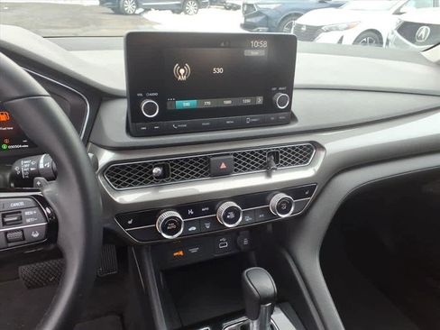 Certified 2024 Acura Integra image 10