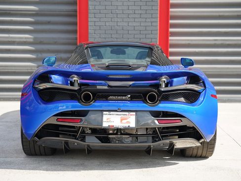 Used 2022 McLaren 720S Luxury image 17